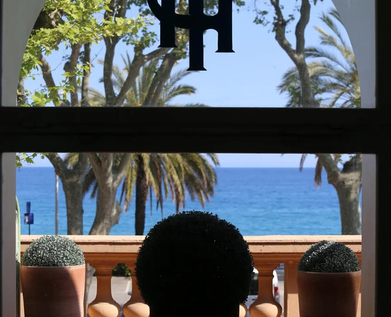 **  מנטון Hotel Pavillon Imperial צרפת