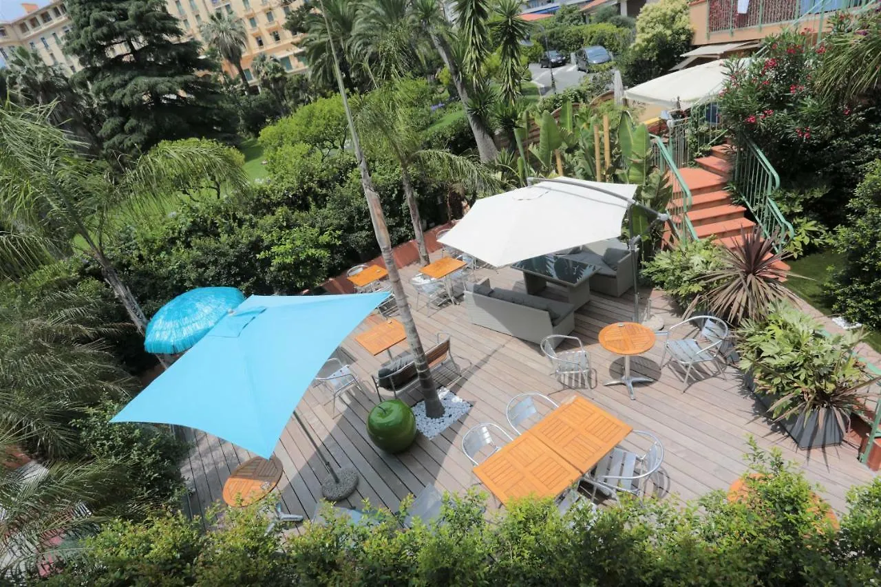מנטון Hotel Pavillon Imperial 2*,  צרפת